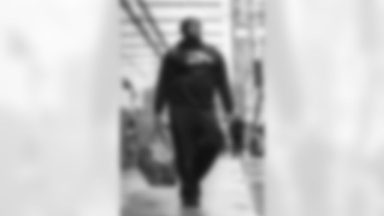 95 NT Poona Ford travels to Lumen Field for Thursday Night Football vs. the Seahawks