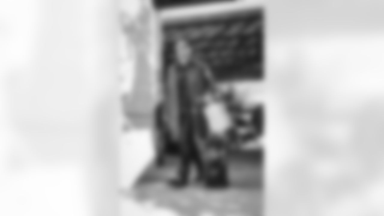 12 WR Puka Nacua travels to Levi's Stadium for today's Week 10 matchup against the 49ers.