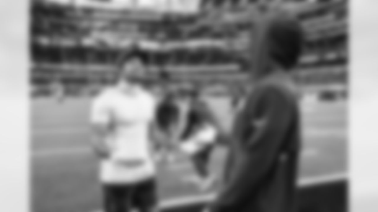 The Los Angeles Rams take on the Tampa Bay Buccaneers in week 12 of the 2025 NFL regular season.