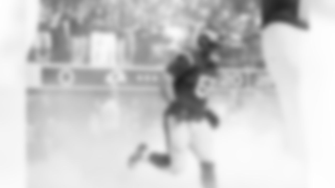 The Los Angeles Rams take on the New Orleans Saints in week 9 of the 2025 NFL regular season.