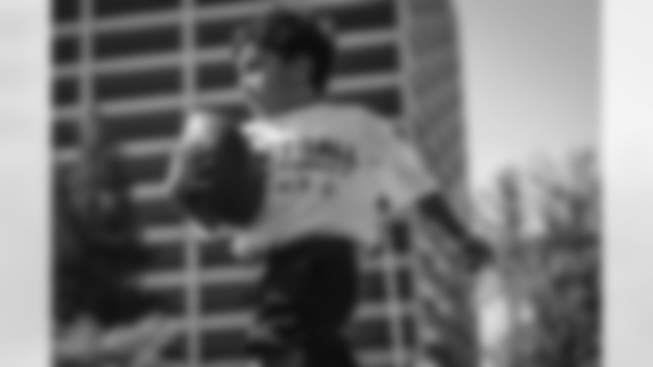 E_250914_Football_Meets_Football_Clinic_JM_0136