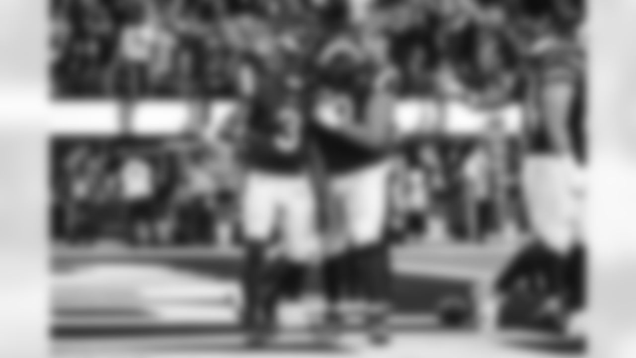 The Los Angeles Rams take on the Seattle Seahawks during Week 13 of the 2022 NFL regular season.