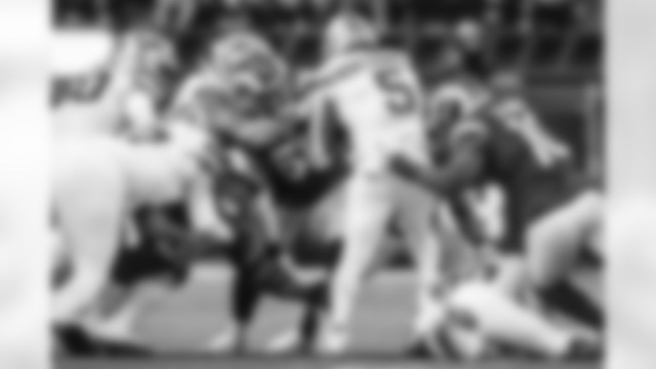 The Los Angeles Rams take on the Detroit Lions in week 15 of the 2025 NFL regular season.