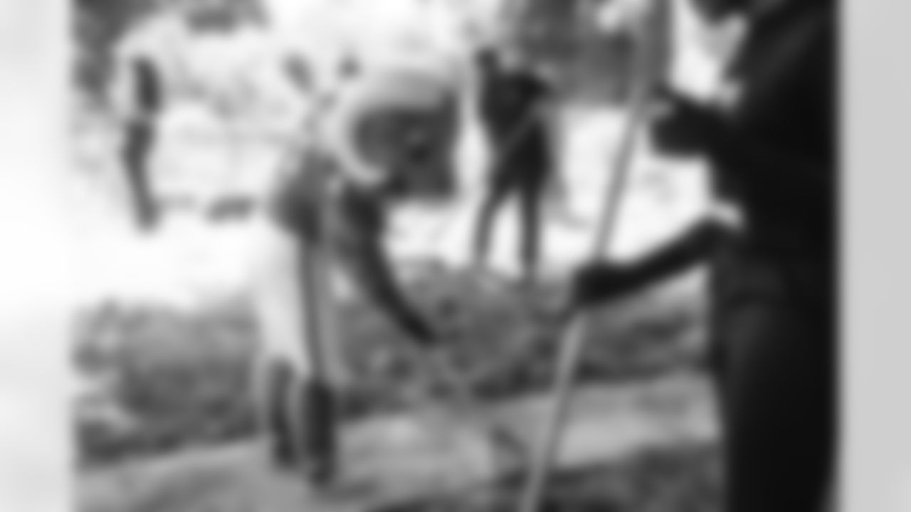 E_rams_Enrich LA x CRC Garden Builds_HY_012