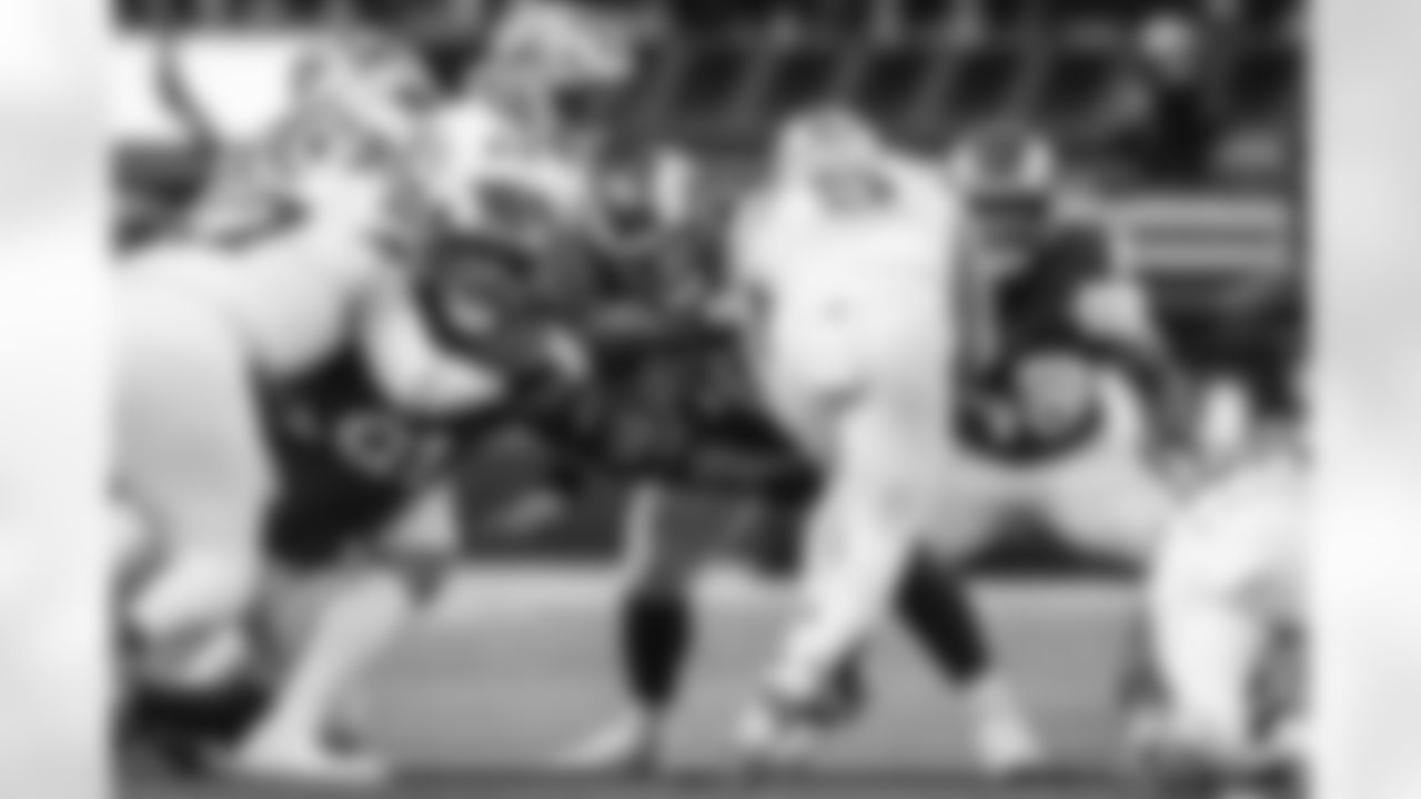 The Los Angeles Rams take on the Detroit Lions in week 15 of the 2025 NFL regular season.