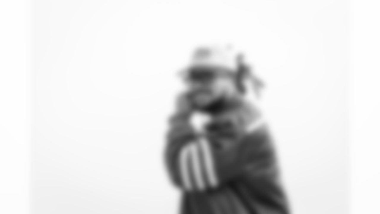 The Los Angeles Rams take on the New Orleans Saints in week 9 of the 2025 NFL regular season.