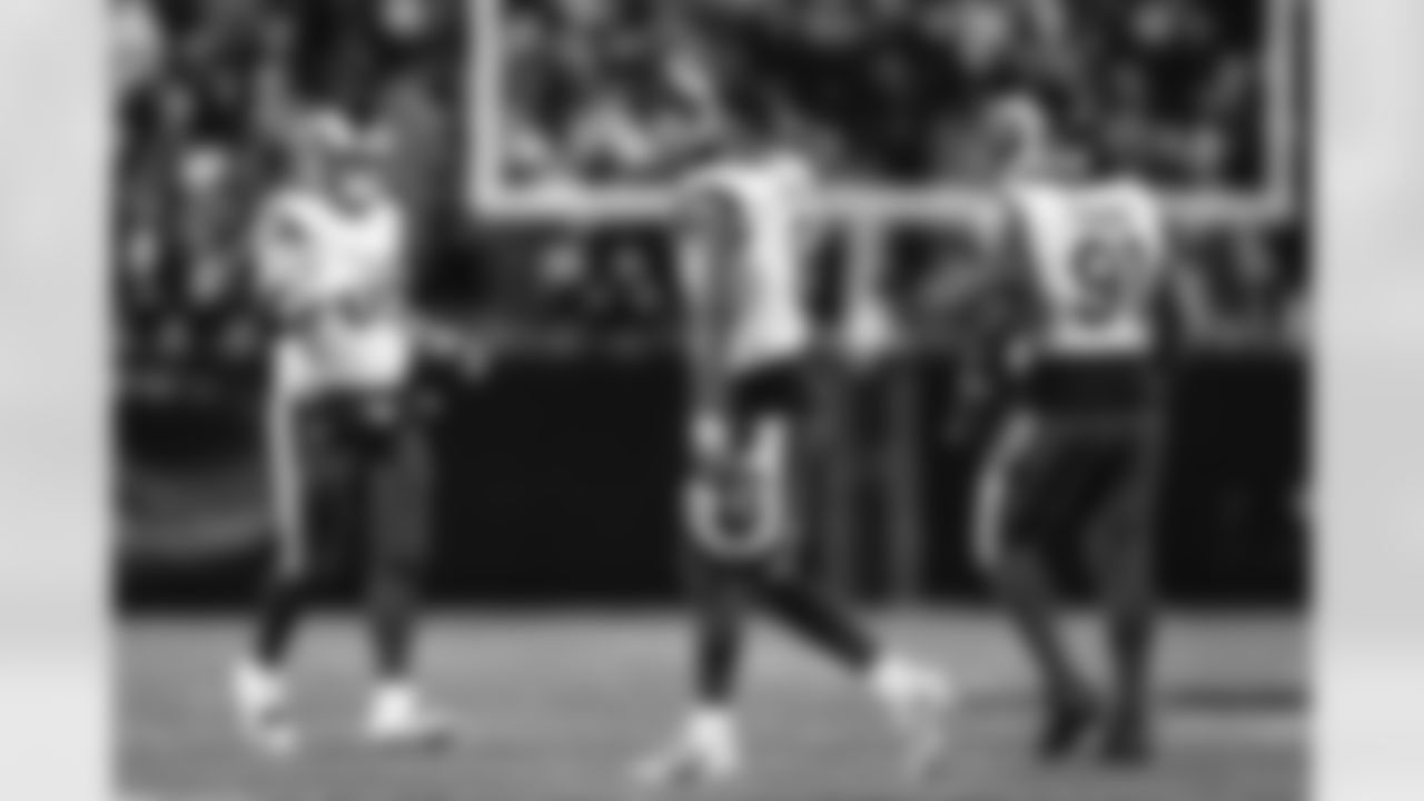 The Los Angeles Rams take on the Carolina Panthers in the wild card round of the 2025 NFL post season.