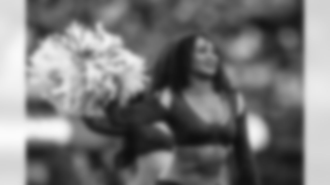 The Los Angeles Rams take on the Arizona Cardinals in week 18 of the 2025 NFL regular season.