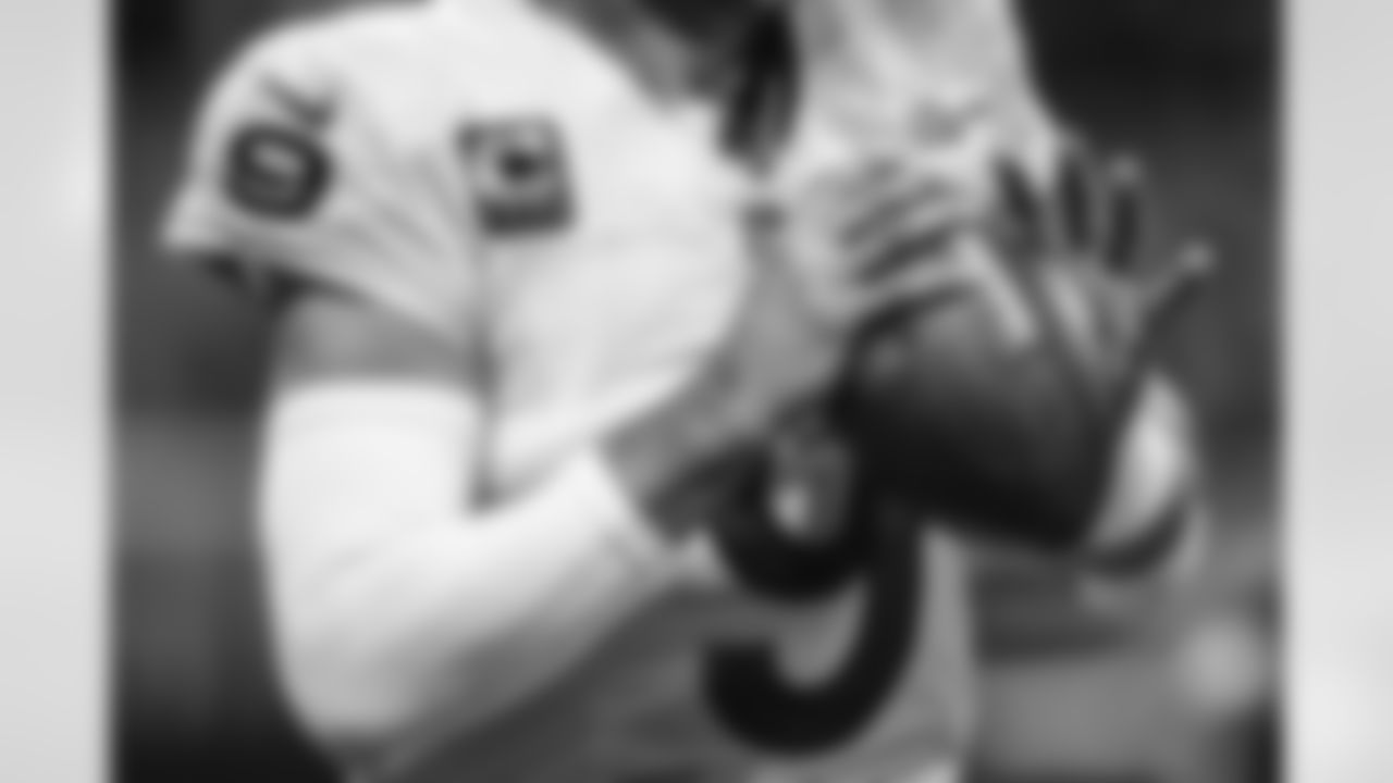 The Los Angeles Rams take on the Atlanta Falcons in week 17 of the 2025 NFL regular season.