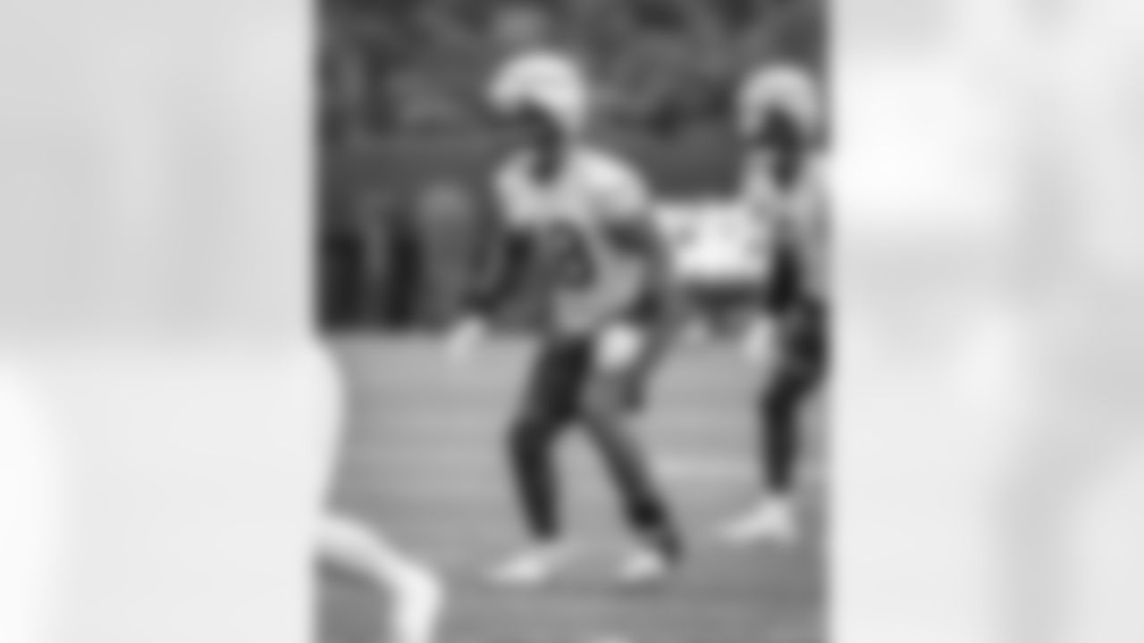 E_251112_Regular_Season_Week11_Practice_0095