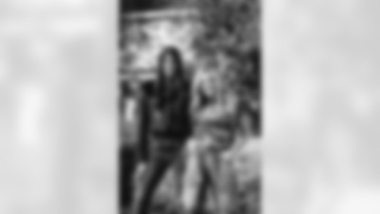 The Los Angeles Rams take on the Tampa Bay Buccaneers in week 12 of the 2025 NFL regular season.