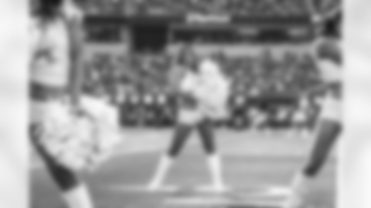 The Los Angeles Rams take on the New Orleans Saints in week 9 of the 2025 NFL regular season.