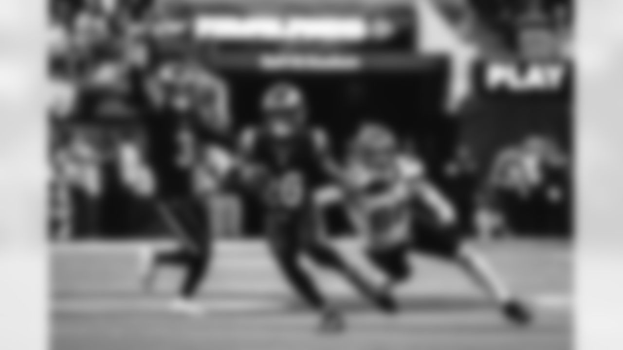 The Los Angeles Rams take on the Seattle Seahawks in week 11 of the 2025 NFL regular season.