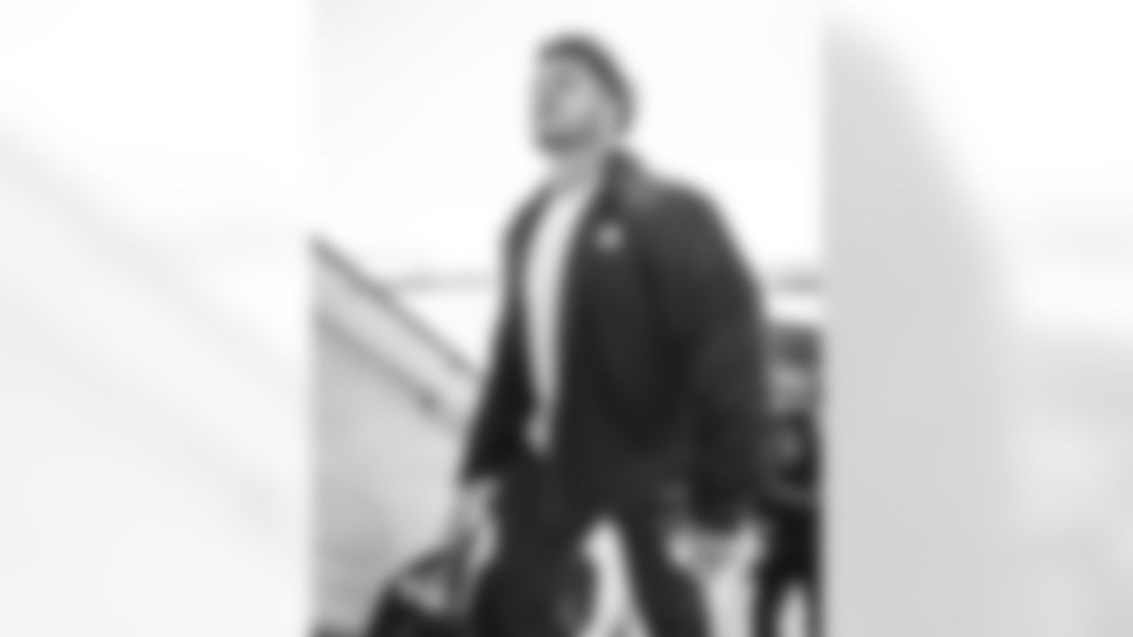 22 RB Blake Corum travels to Charlotte for Sunday's game against the Panthers