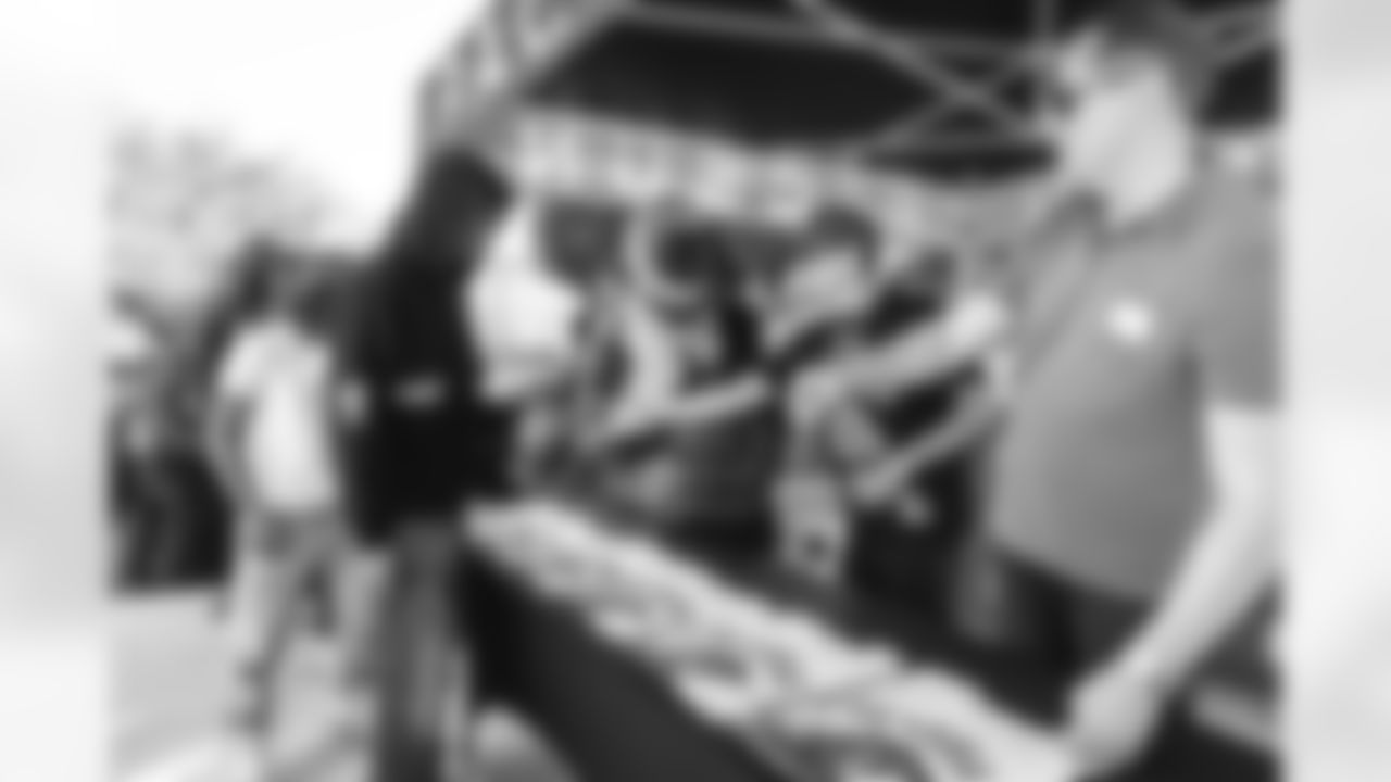 251219_Pacsun_Loads_Of_Love_RH_00028