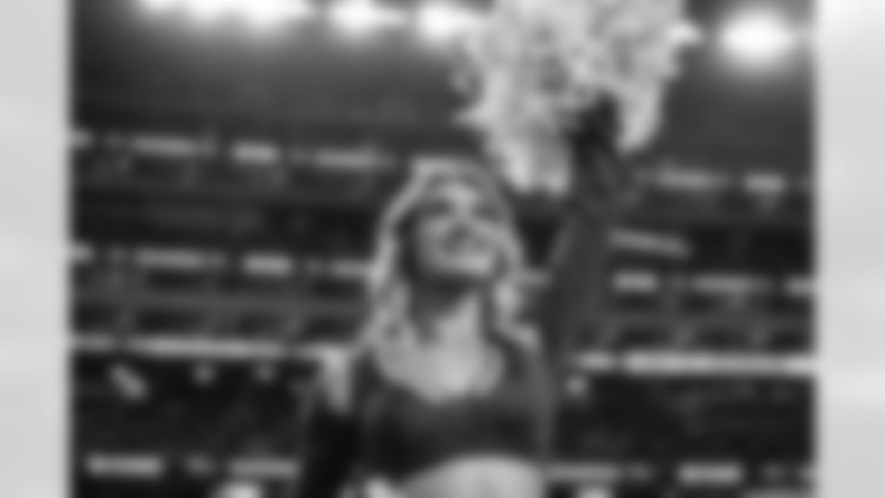 The Los Angeles Rams take on the Tampa Bay Buccaneers in week 12 of the 2025 NFL regular season.