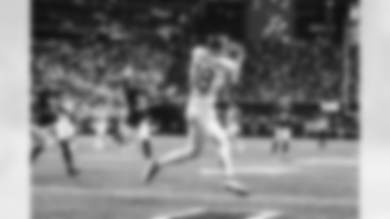 The Los Angeles Rams take on the Atlanta Falcons in week 17 of the 2025 NFL regular season.