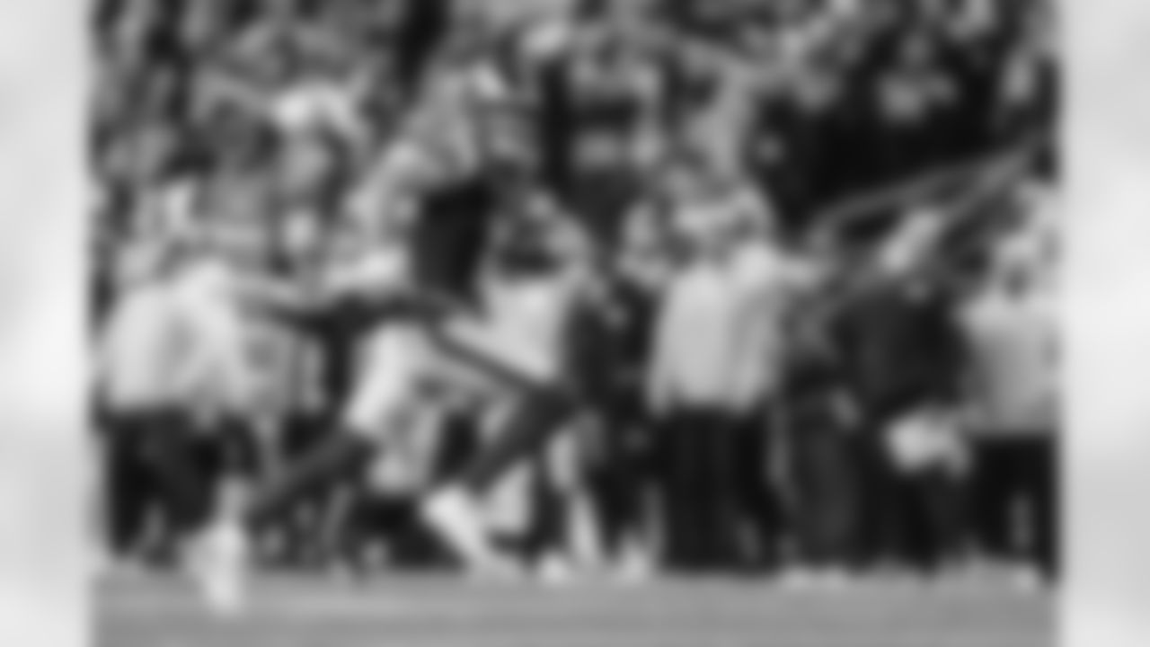 The Los Angeles Rams take on the Seattle Seahawks in week 16 of the 2025 NFL regular season.