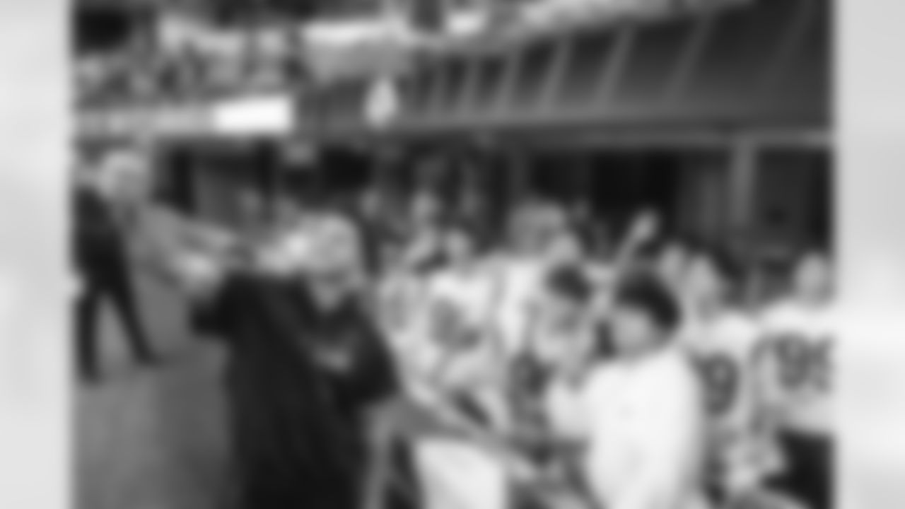 The Los Angeles Rams take on the Tampa Bay Buccaneers in week 12 of the 2025 NFL regular season.