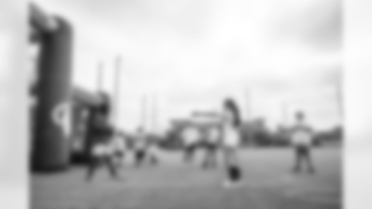 E_250914_Football_Meets_Football_Clinic_JM_0109