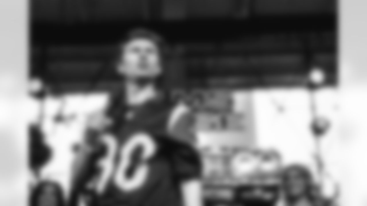 The Los Angeles Rams take on the Seattle Seahawks in week 11 of the 2025 NFL regular season.