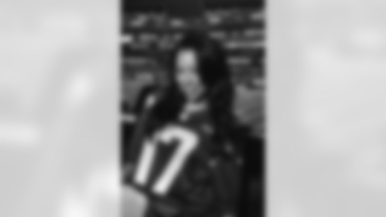 E_251002_Rams_Vs_49ers__DG_0028