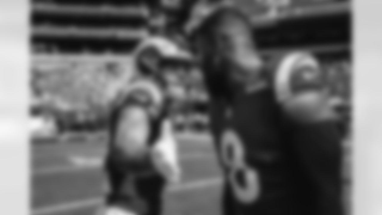 The Los Angeles Rams take on the Philadelphia Eagles in week 3 of the 2025 NFL regular season.