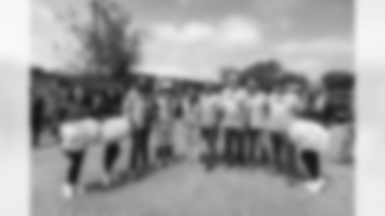 E_250606_1108_City_Year_Beautification_21360