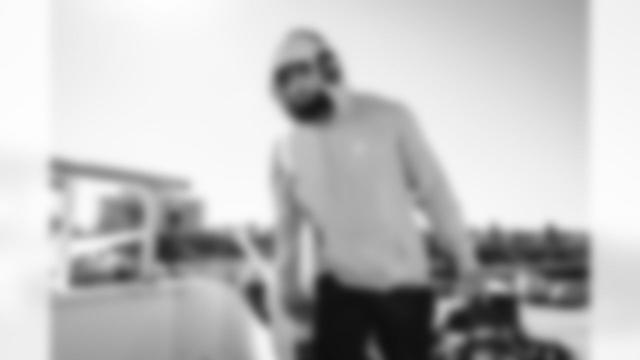 23 RB Kyren Williams travels to Carolina for Wild Card matchup vs. Panthers