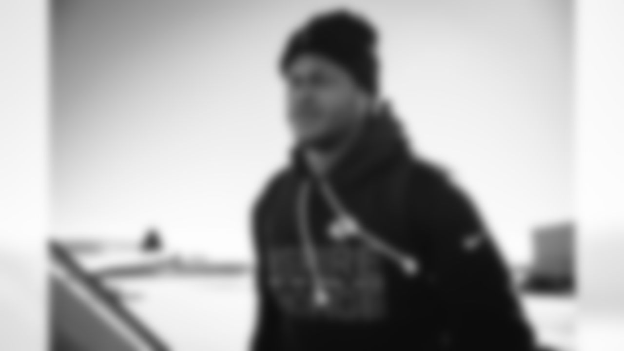 72 OL D.J. Humphries travels to Atlanta for Monday Night Football vs. Falcons