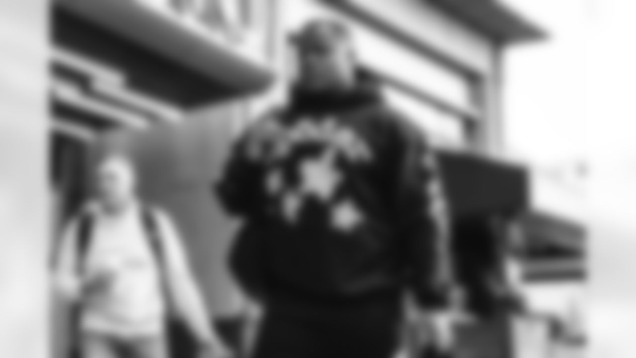 The Los Angeles Rams take on the Atlanta Falcons in week 17 of the 2025 NFL regular season.