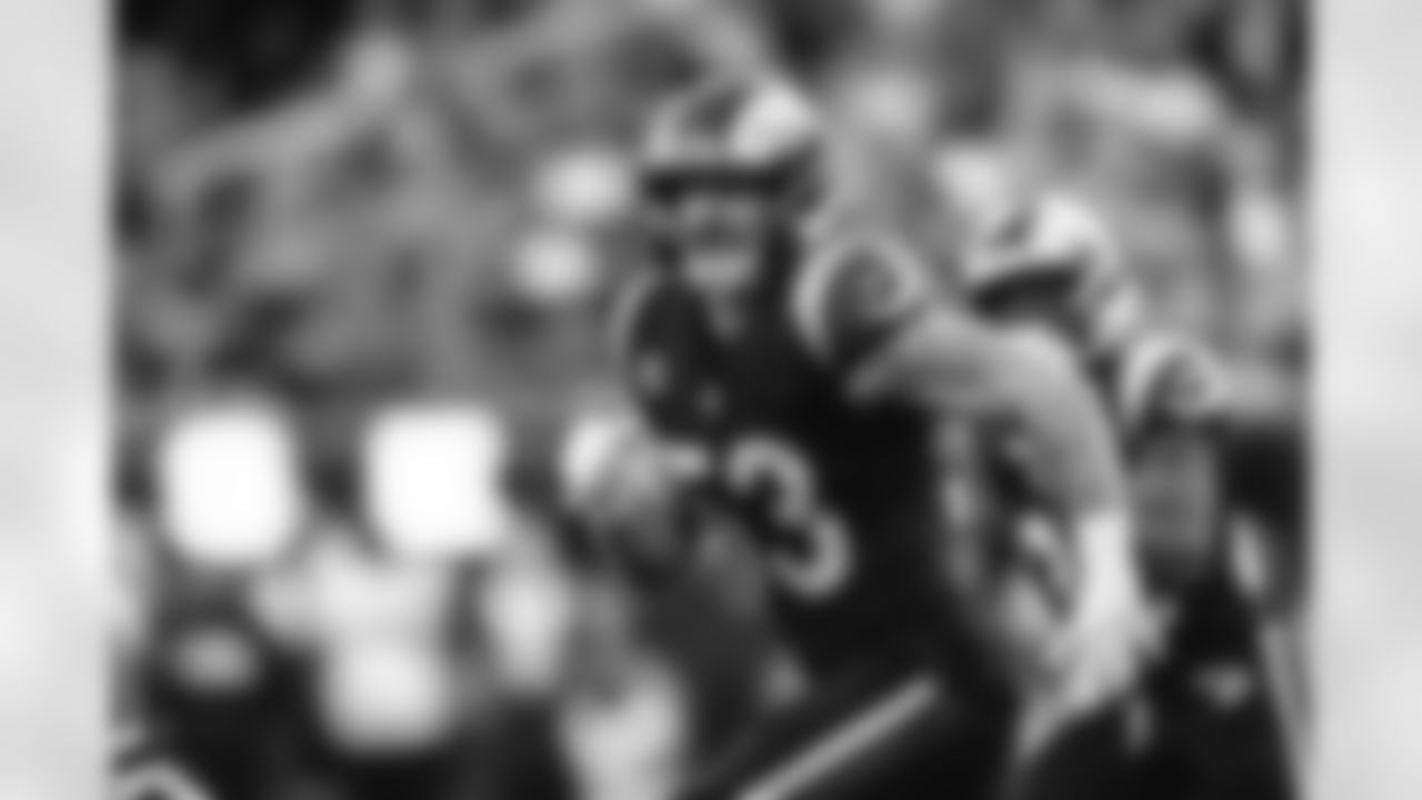 The Los Angeles Rams take on the Seattle Seahawks in week 11 of the 2025 NFL regular season.