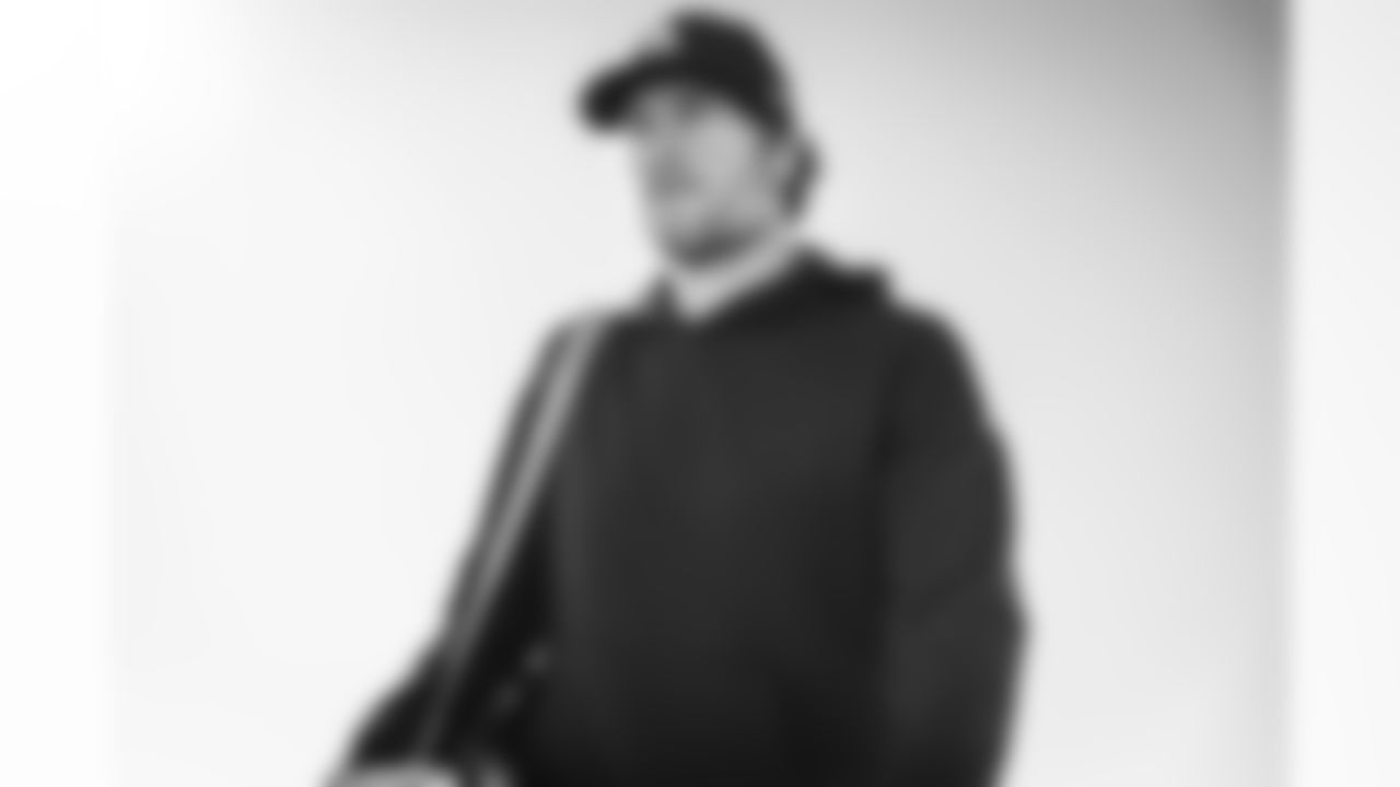 9 QB Matthew Stafford travels to Carolina for Wild Card matchup vs. Panthers