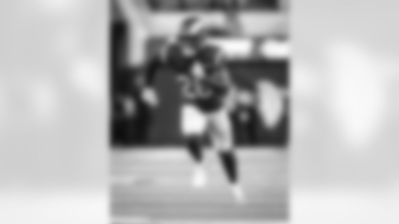 The Los Angeles Rams take on the San Francisco 49ers in week 5 of the 2025 NFL regular season.