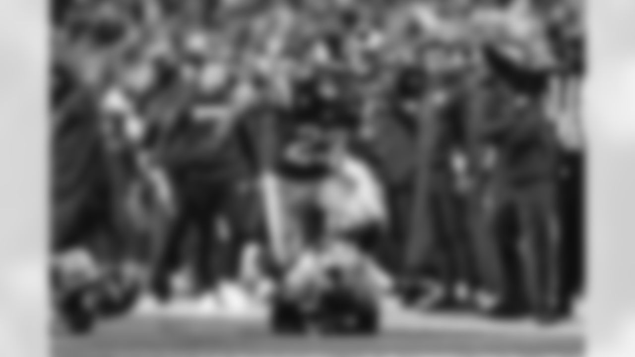 The Los Angeles Rams take on the Seattle Seahawks in week 16 of the 2025 NFL regular season.