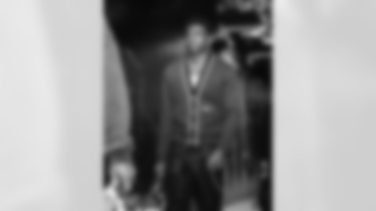 The Los Angeles Rams take on the Carolina Panthers in the wild card round of the 2025 NFL post season.