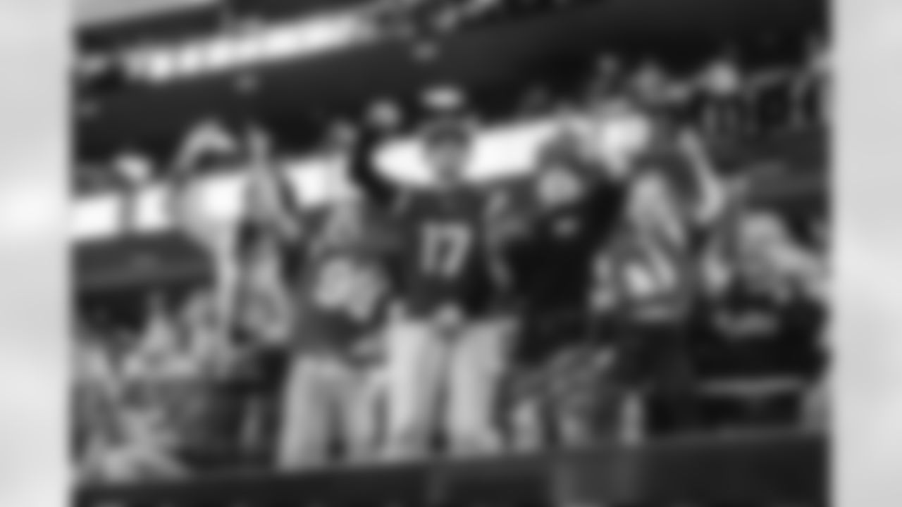 The Los Angeles Rams take on the Detroit Lions in week 15 of the 2025 NFL regular season.