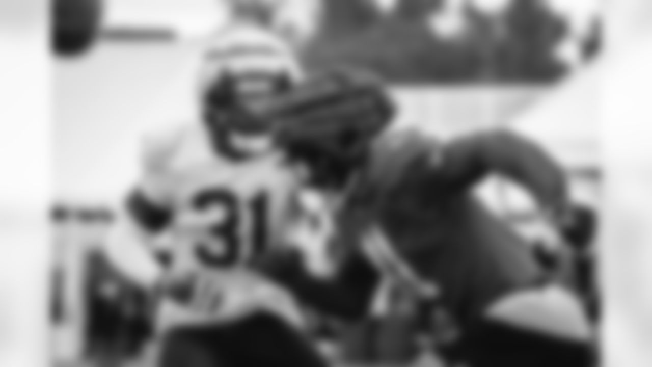 E_251113_Regular_Season_Week11_Practice_0081