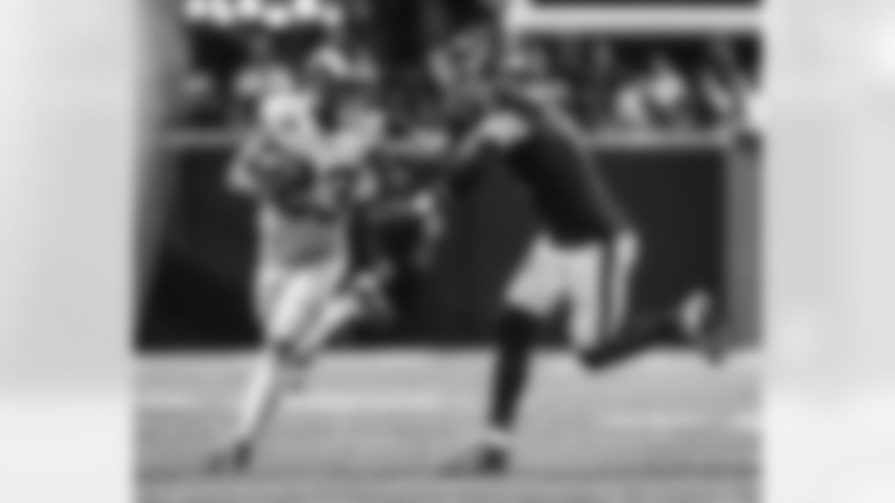 The Los Angeles Rams take on the Atlanta Falcons in week 17 of the 2025 NFL regular season.