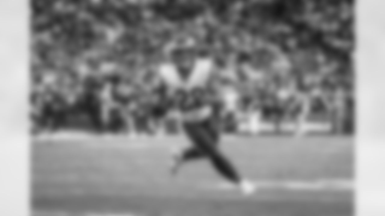 The Los Angeles Rams take on the Arizona Cardinals in week 14 of the 2025 NFL regular season.