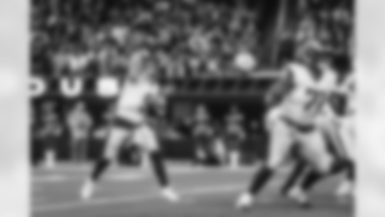 The Los Angeles Rams take on the Tampa Bay Buccaneers in week 12 of the 2025 NFL regular season.