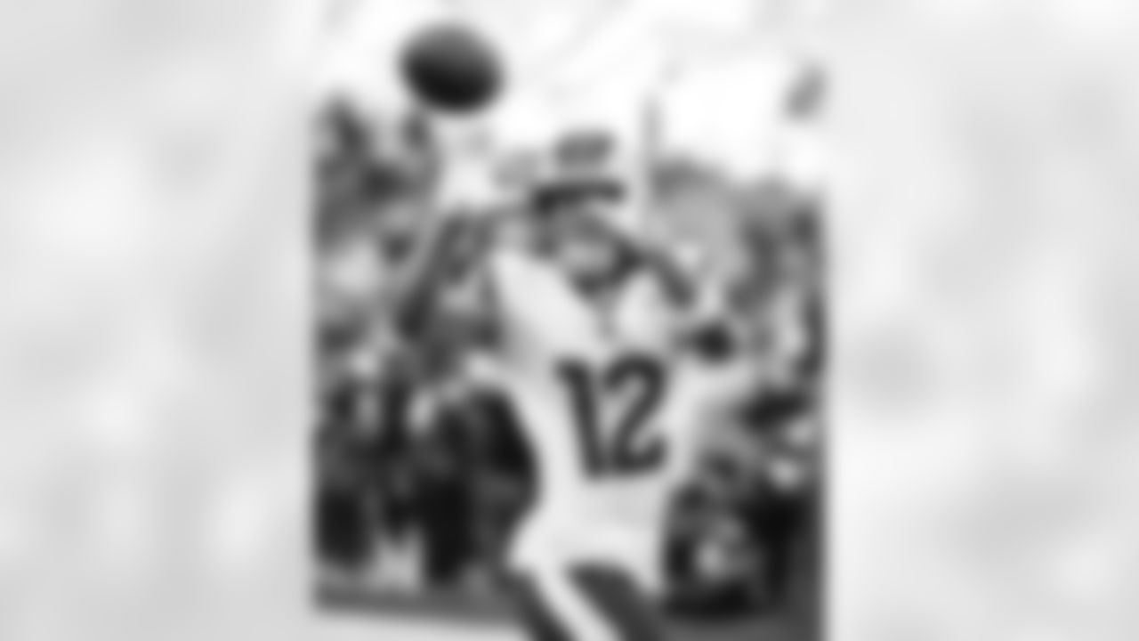 The Los Angeles Rams take on the Arizona Cardinals in week 14 of the 2025 NFL regular season.