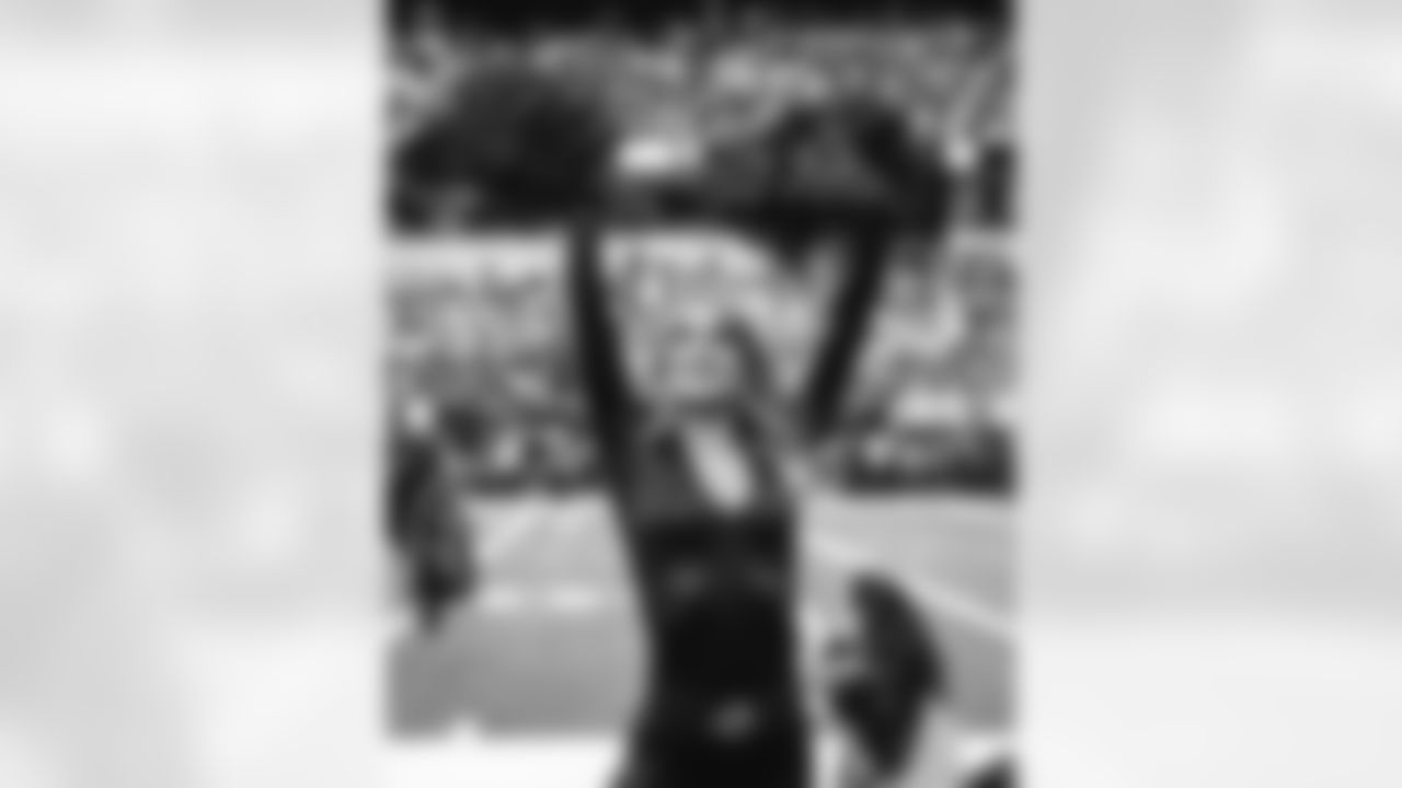 The Los Angeles Rams take on the Seattle Seahawks in week 11 of the 2025 NFL regular season.