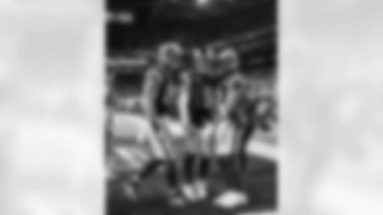 The Los Angeles Rams take on the Seattle Seahawks in week 16 of the 2025 NFL regular season.