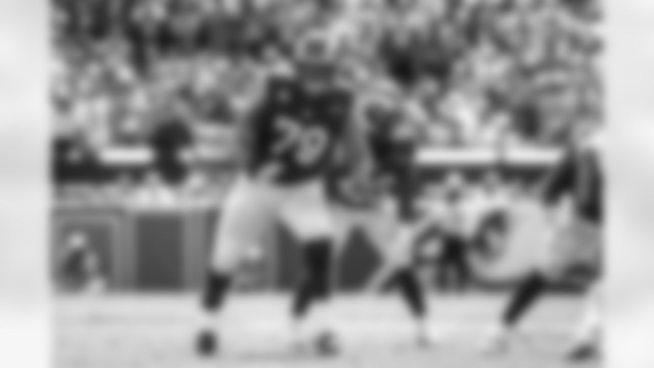 The Los Angeles Rams take on the Philadelphia Eagles in week 3 of the 2025 NFL regular season.