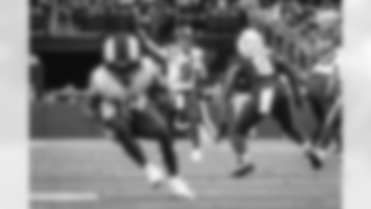 The Los Angeles Rams take on the Arizona Cardinals in week 14 of the 2025 NFL regular season.