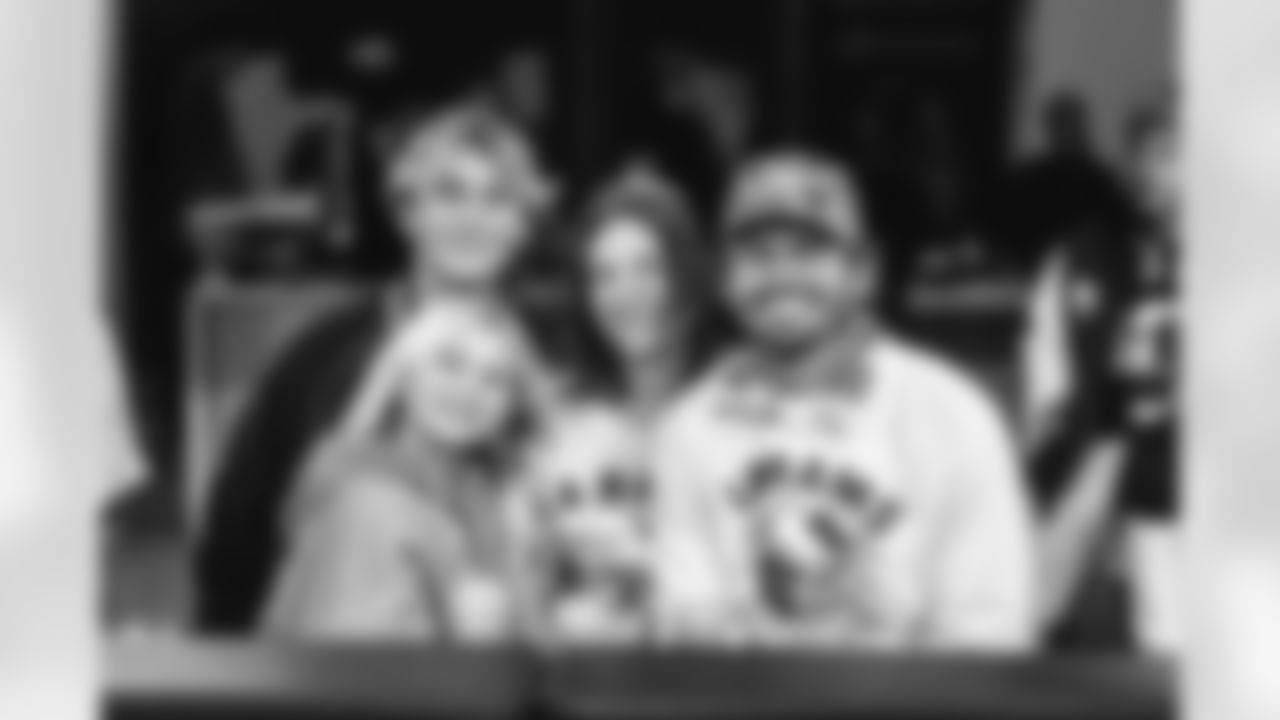 E_260104_Rams_vs_Cardinals_TE_685