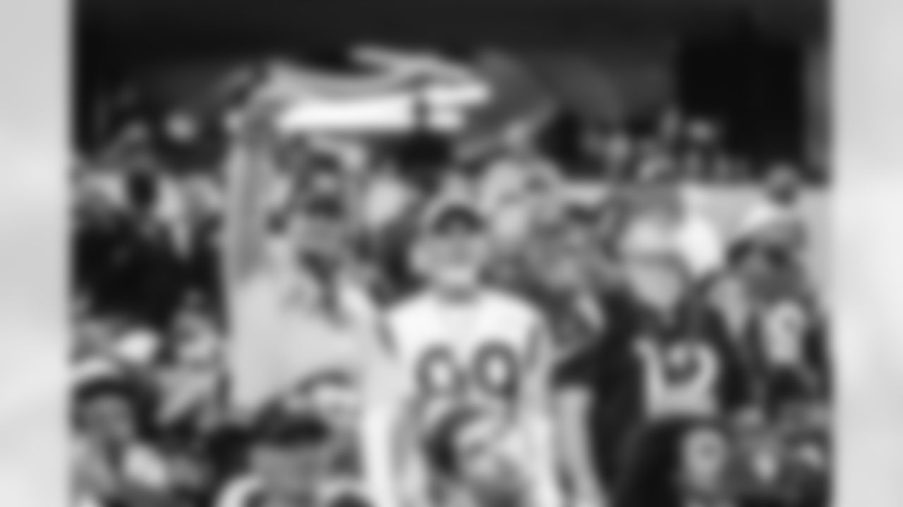 The Los Angeles Rams take on the Detroit Lions in week 15 of the 2025 NFL regular season.