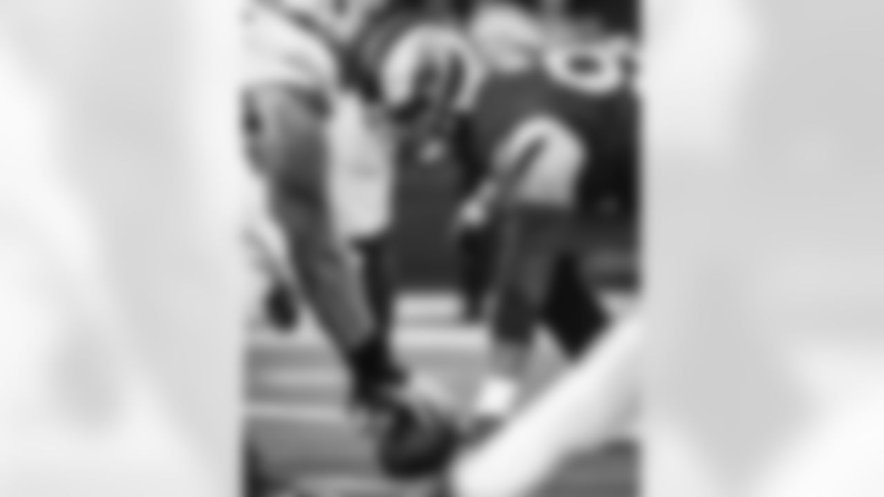 The Los Angeles Rams take on the Arizona Cardinals in week 18 of the 2025 NFL regular season.