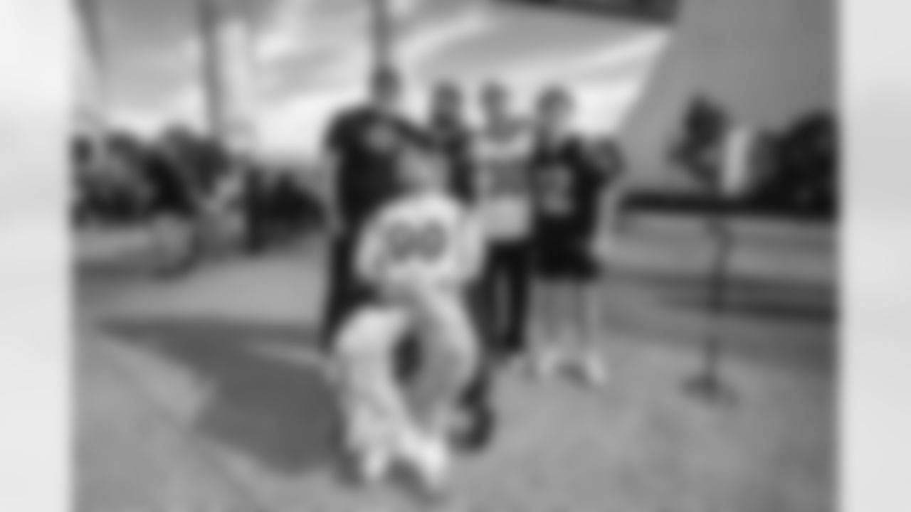 The Los Angeles Rams take on the Detroit Lions in week 15 of the 2025 NFL regular season.